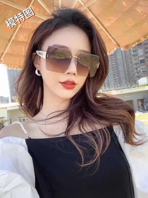 2022新款太陽鏡減輕強光負擔，遮擋有害光線防輻射