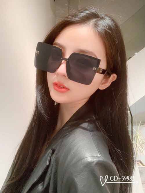 DIOR新款潮流國(guó)際大品牌墨鏡歐洲站高等品牌太陽(yáng)鏡