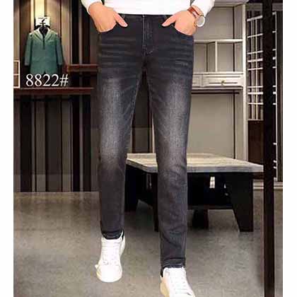 國(guó)際品牌Armani阿瑪尼新款高貴氣