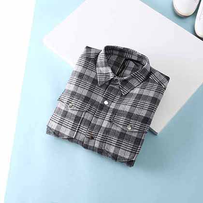 杰尼亞男士經(jīng)典復(fù)古格紋裝飾時(shí)尚