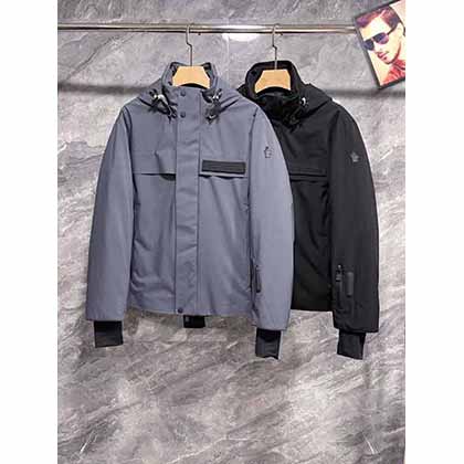 蒙口經(jīng)典百搭羽絨服，90白鴨絨貴族