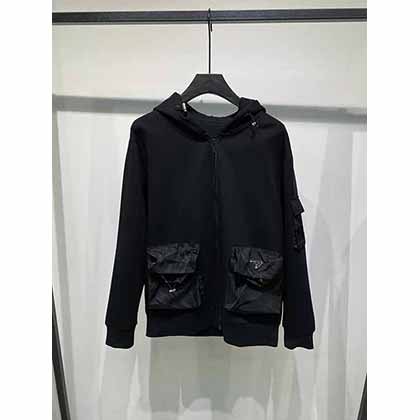 銀泰網(wǎng)名品經(jīng)典品牌多口袋連帽專柜經(jīng)典開衫外