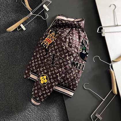 L牌潮牌皮牌搭配重工設計連帽90絨羽絨服