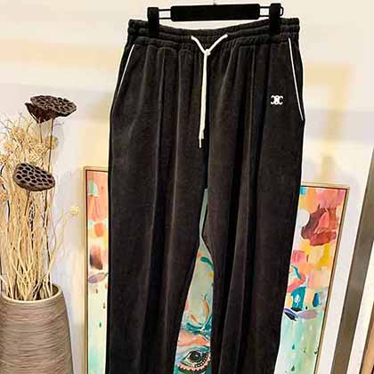 CeLINe賽琳男士冬季運動褲，TRIMPH刺繡絲絨平紋針織喇叭運動褲！