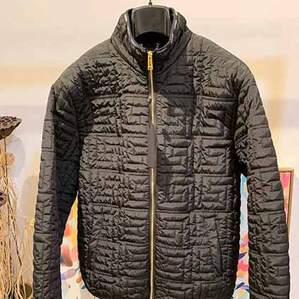 范思哲經典外套，希臘回紋圖案l飾帶高領款男士棉服夾克