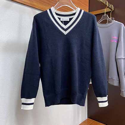 金鴻(國際)服裝城BRULLC 針織羊毛精心打造！