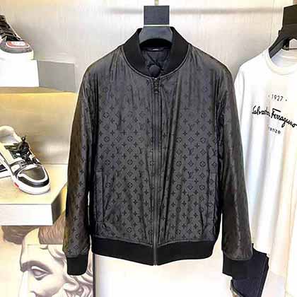 Lv高等復刻外套，時尚雙面穿，適合潮人穿搭，上身效果超贊！