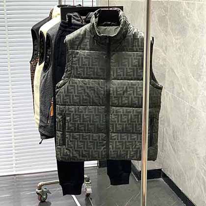 法國高等大品牌羽絨服馬甲 芬迪外套寬松絨服馬夾背心