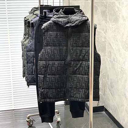 國際大品牌秋冬款高等男士羽絨服 芬迪保暖鴨絨馬甲背心