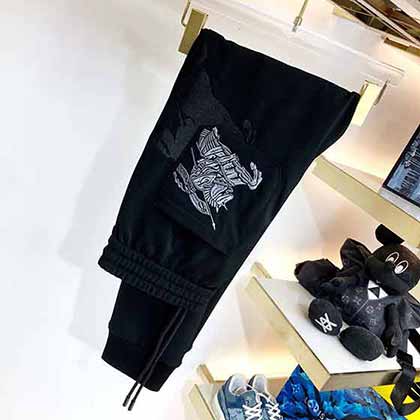 八寶麗Burbrry秋色英國皇室高等定制成衣