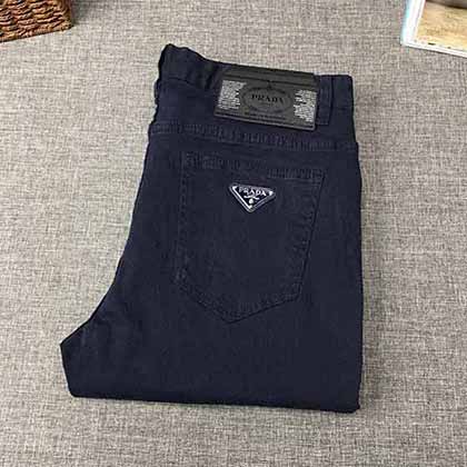 PRAA 普拉達時尚男褲，官宣模特穿搭單品！