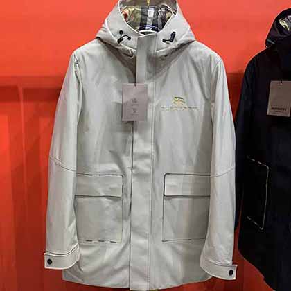 巴寶莉羽絨服 男士商務休閑長款羽絨服！