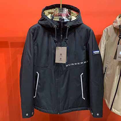 巴寶莉冬季新品出口海外訂單男士商務(wù)休閑羽絨服！