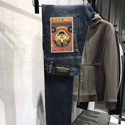 名品購物網(wǎng)早秋新品時裝款限量男士丹寧牛仔褲