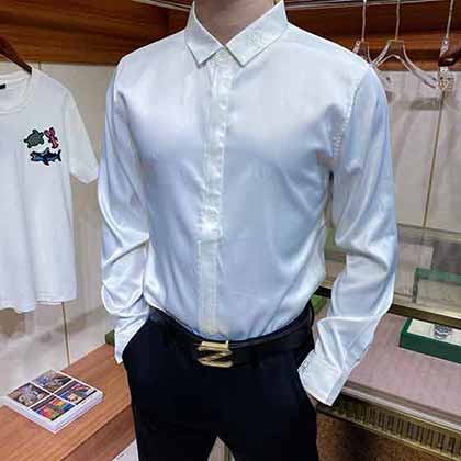 迪奧長袖襯衫秋冬新品展現典雅紳士風范。