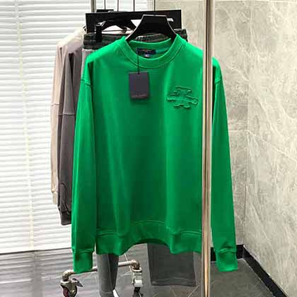 LuisVuittn 路易威登休閑時尚圓領衛衣，上身很有特點！