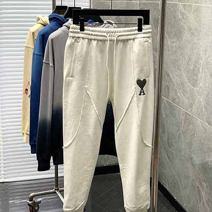 Amiri 埃米爾時尚潮牌男時尚牛仔褲，時尚休閑長褲！