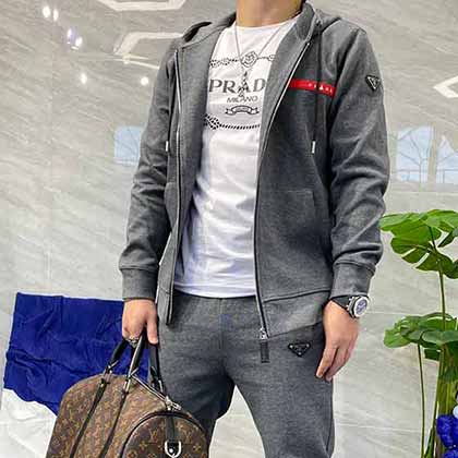 經(jīng)典的鐵三角 時(shí)尚大方380舒適柔軟的法國(guó)螺紋衛(wèi)衣