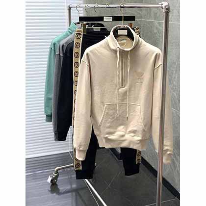 Ami時尚潮牌，AW春夏新品高領拉鏈衛衣