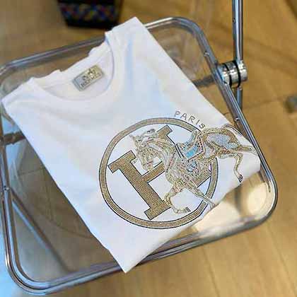 春夏季愛馬仕服裝男裝，官網新款經典短袖T恤！