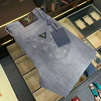 今年流行LV大品牌潮牌男裝 春夏