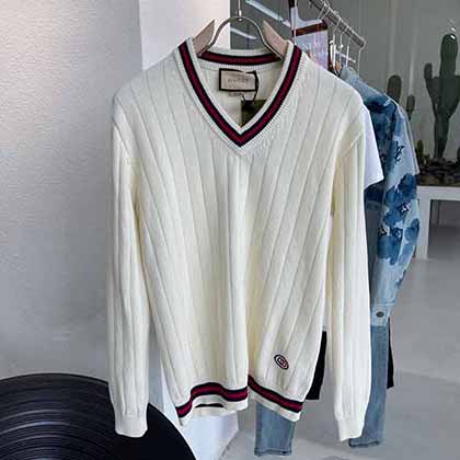 Gucci男女同款校園風象牙白高捻