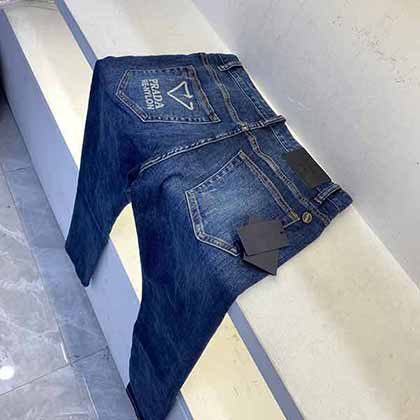 PRAD秋季新品經(jīng)典綻藍懷舊系列