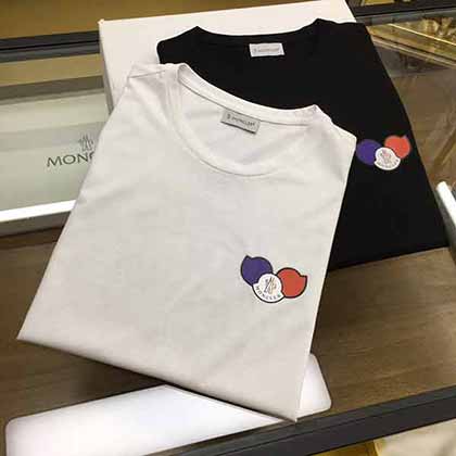 專柜款【MONCLER】新款 圓領短袖T恤。
