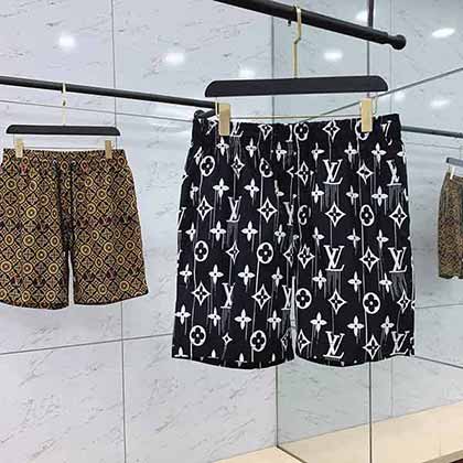 LouisVuitton專柜同步有售時(shí)尚休閑短褲
