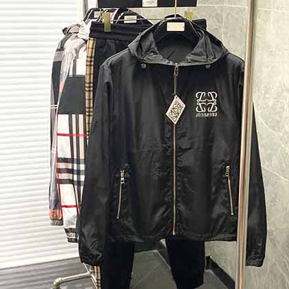 春夏新品歐美大品牌春裝外套，Loewe羅意