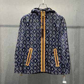 路易威登1952經典衣型男女同款外套！