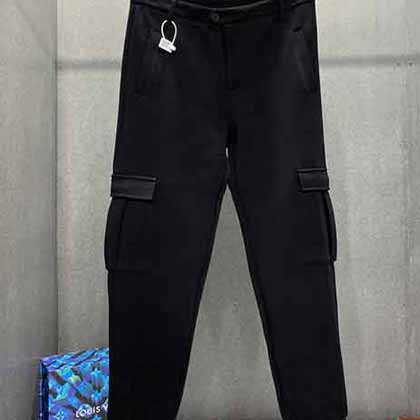 路易威登街風工裝設計風格！首創氣層街風工裝針織褲！