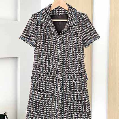 Chanel粗花呢珍珠單排扣小香風連衣裙