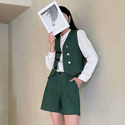 小香早秋新款經典Oblique提花馬甲襯衫短褲超A三件套