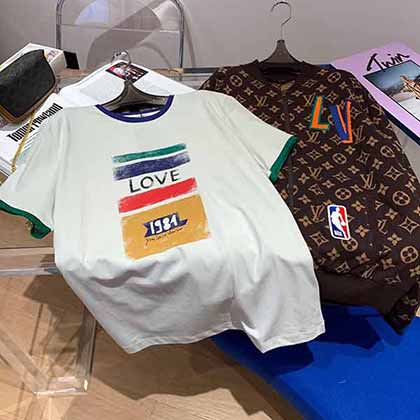 YSL圣羅蘭青春極限LOVE系列劉宇