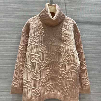 FEnDI秋冬專柜同步新款系列立體logo高領針織大毛衣！