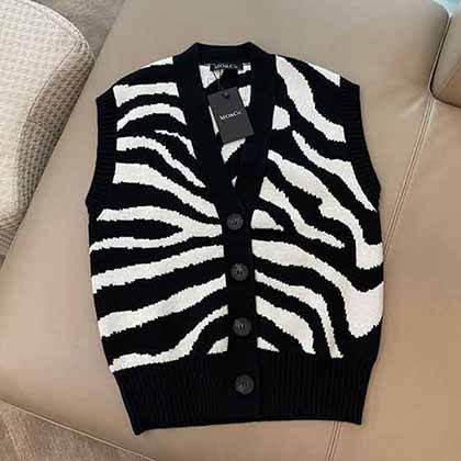 MOCO秋冬新款系列 斑馬紋羊毛寬松針織馬甲外套針織開衫