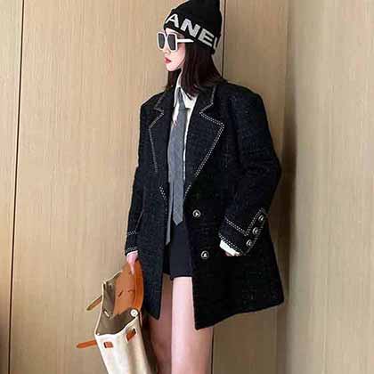 新款小香外套！每個女人衣柜里必不可少的就是一件香奶奶外套