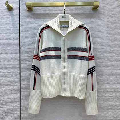 Dior五角星幾何圖形提花打造運(yùn)動(dòng)風(fēng)格針織拉鏈開衫