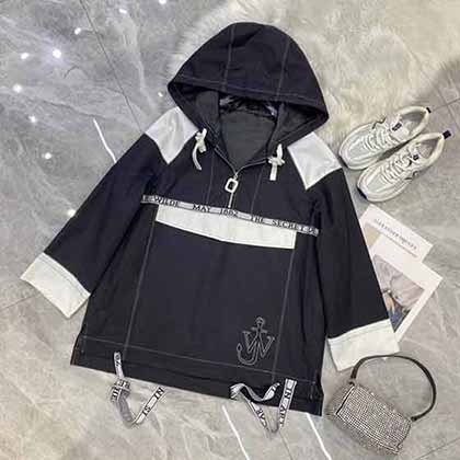 JW Anderson Oscar Wilde系列撞色沖鋒衣，定制版型時尚個性，男女皆宜！