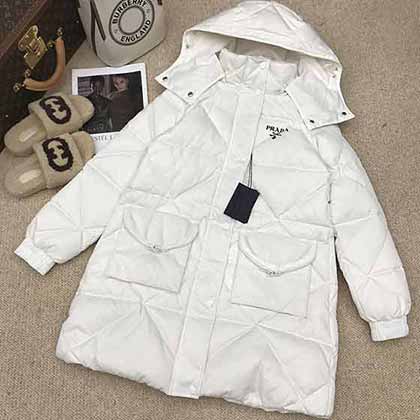 秋冬新品奢華羽絨服高等大品牌菱形中長(zhǎng)款連帽羽絨服