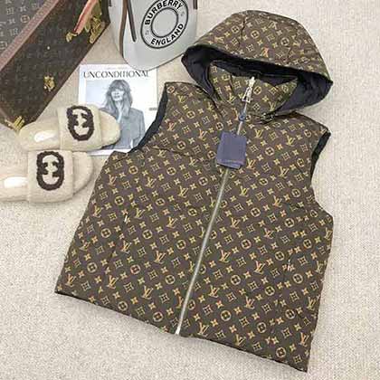 LV經典logo老花圖案雙面可穿連帽羽絨面包服馬夾