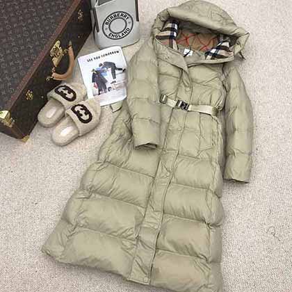 BBR大品牌女羽絨服羊毛絨格子領logo金屬腰帶束腰連帽羽絨服