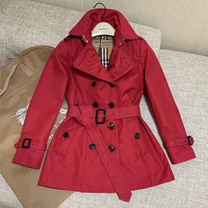 品女神早秋畢備高定風(fēng)衣！Burbery切爾西中短款Trench風(fēng)衣！