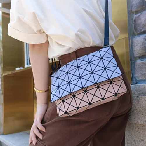 三宅一生潮百搭時(shí)尚女士大品牌包包 高等感小眾輕奢女包