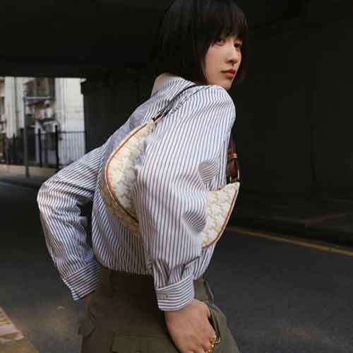 復(fù)古時(shí)髦！Celine Ava白棕配色+凱旋門(mén)老logo，春夏畢備！