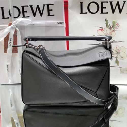 大品牌款今年流行包包 Lowe Puzzle 灰色顆粒紋小號女包