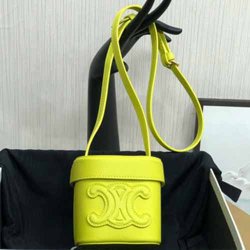 CELINE真皮女包 新款大品牌百搭斜挎高等BOXTRIOMPHE系列手袋