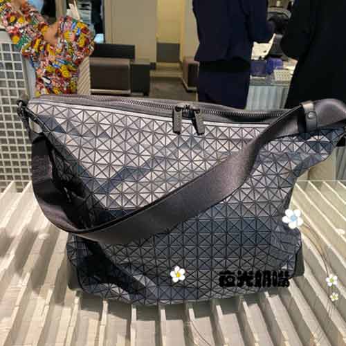 三宅一生女士復古印花簡約大容量托特包大品牌休閑購物袋女包