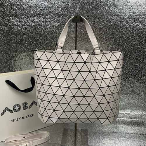 三宅一生殷桃同款原版洗水標原單水晶包